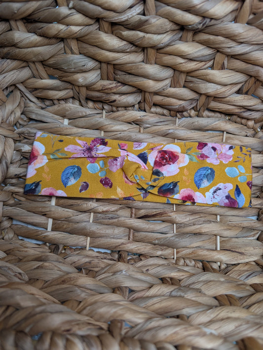 Bandeau motifs 43 fleur aquarelle pastel fond ocre