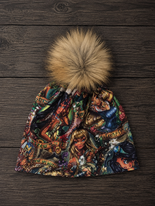 Tuque à motif princesse tatouée