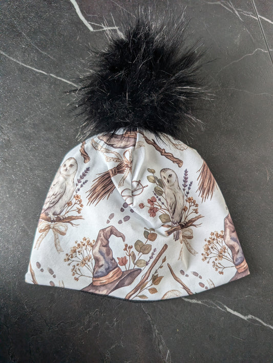 Tuque à motif Chapeau et Sorcellerie