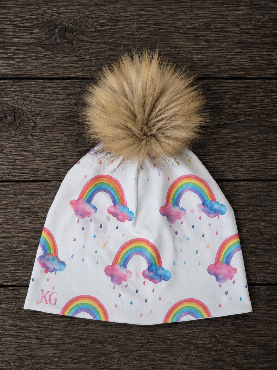 Tuque à motif arc-en-ciel
